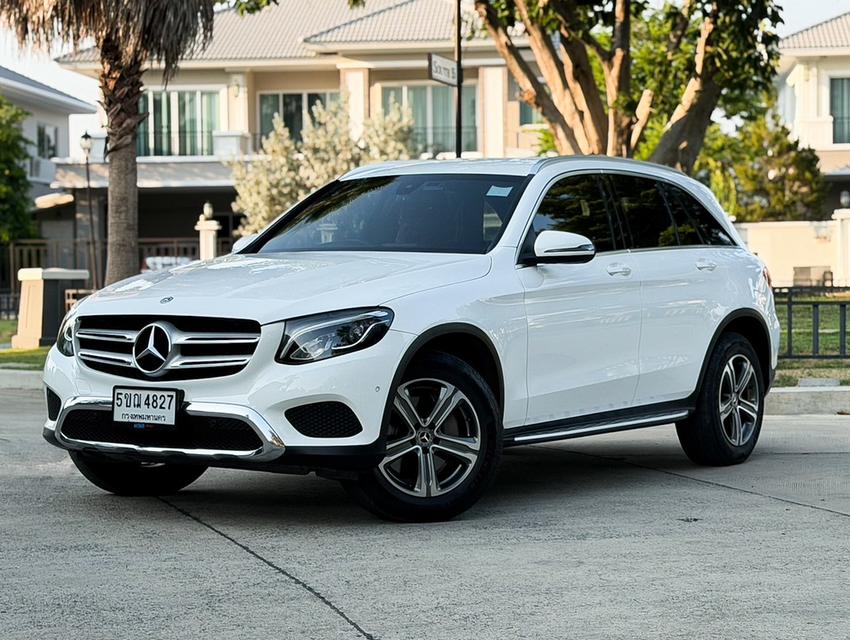 🎉 Benz GLC220d Facelift ปี 2019 ดีเซลล้วน ใช้งานน้อย 7 หมื่นโล เจ้าของเดียวออกศูนย์ Benz เข้าศูนย์ตลอด