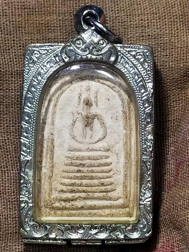 พระสมเด็จเก่าเลี่ยมกรอบ