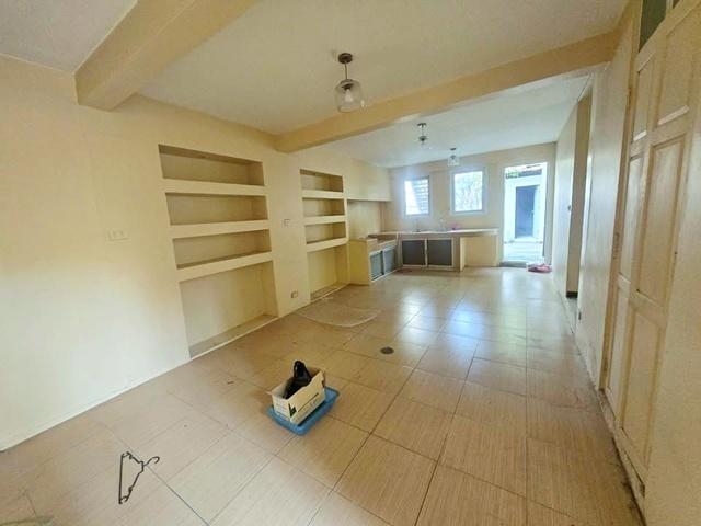 7นอน BTSเซนต์หลุยส์ 600 ม.ให้เช่าบ้านเดี่ยวใจกลางสาทร 100 ตร.วา. 300 ตร.ม.ร้านอาหาร คาเฟ่ หรือออฟฟิศ บ้าน 2 ชั้น 3