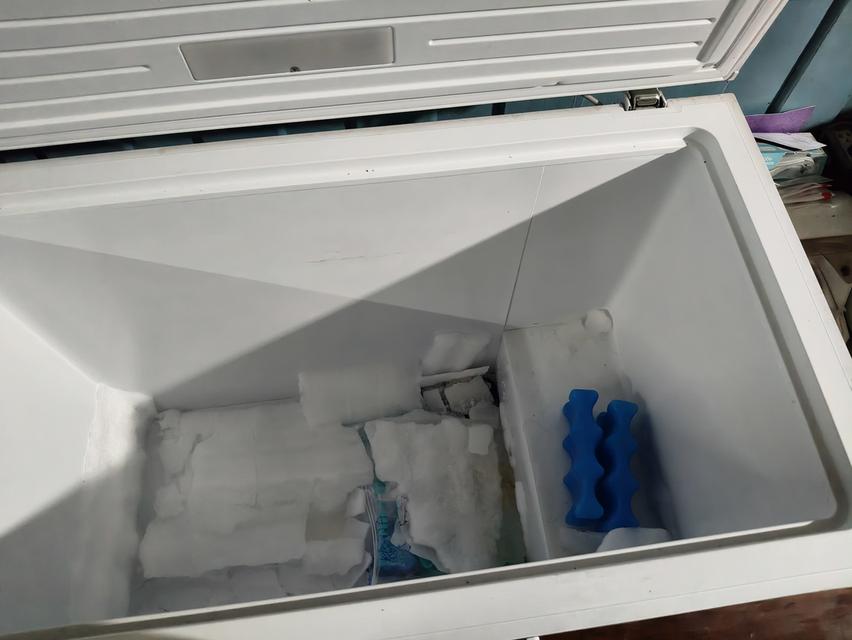 ตู้แช่แข็ง Toshiba 10 คิวมือสอง ใช้แช่นมแม่อย่างเดียว  สภาพใหม่มาก ใช้งาน11 เดือน รูปที่ 3