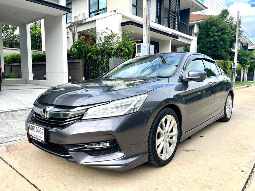 ขาย Honda Accord 2.4EL ปี16จด19 6