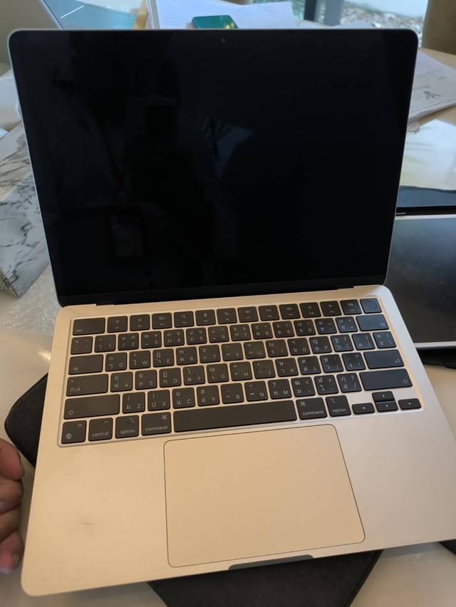 MacBook air13 M2 256gbราคา 30,000 บาทสภาพดี   5