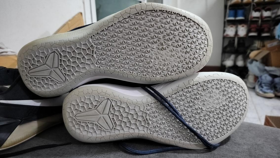 รองเท้า basketball kobe รูปที่ 8