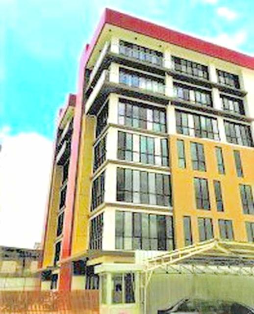 BTS สะพานตากสิน 1.6 กม.ให้เช่าสำนักงาน 7 ชั้น เจริญราษฎร์ สาทร BTS สะพานตากสิน 1.6 กม. แบ่งให้เช่าแยกเป็นชั้นๆ 115 ตร.ม. 8