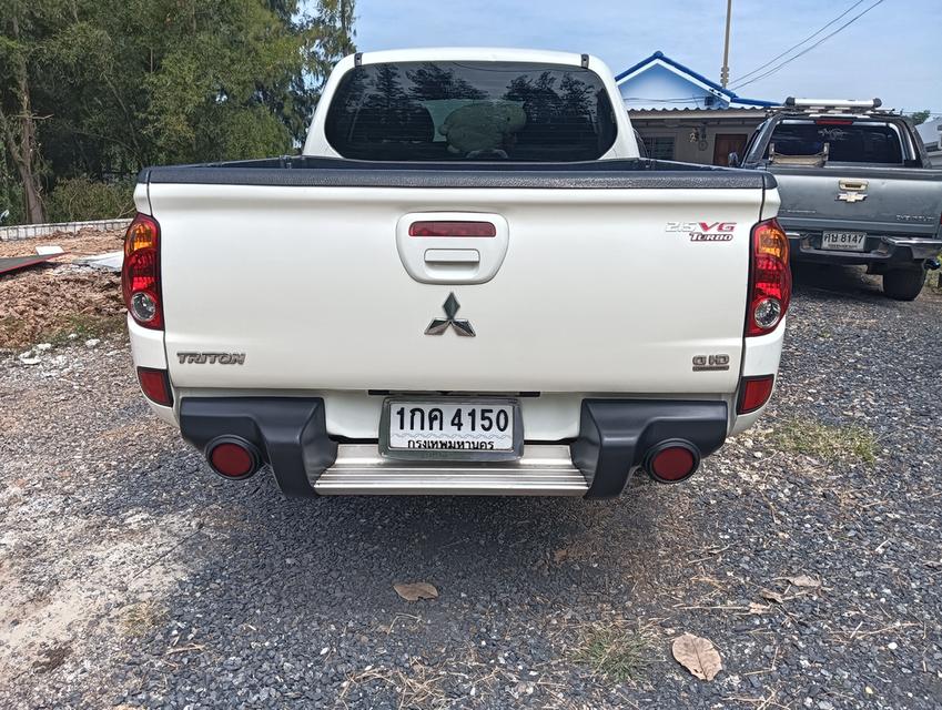 Mitsubishi Triton สี่ประตู 2.5VG รูปที่ 1
