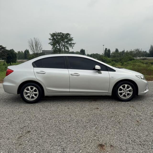 Honda Civic FB 1.8 E AUTO 2013 🔆เดิม น็อตไม่ขยับ ไม่เคยติดแก็ส 8