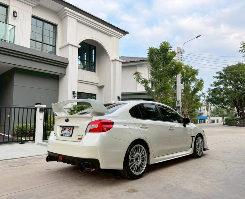 SUBARU  WRX ชุดแต่ง STI  2.0L 8 AT AWD Turbo ปี18 สีขาว ไมล์เพียง 6x,xxx เท่านั้น รูปที่ 7