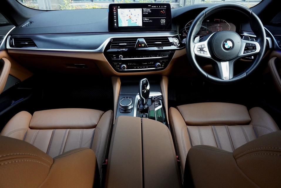 BMW 520d M-Sport G30 LCI ปี 2021 6