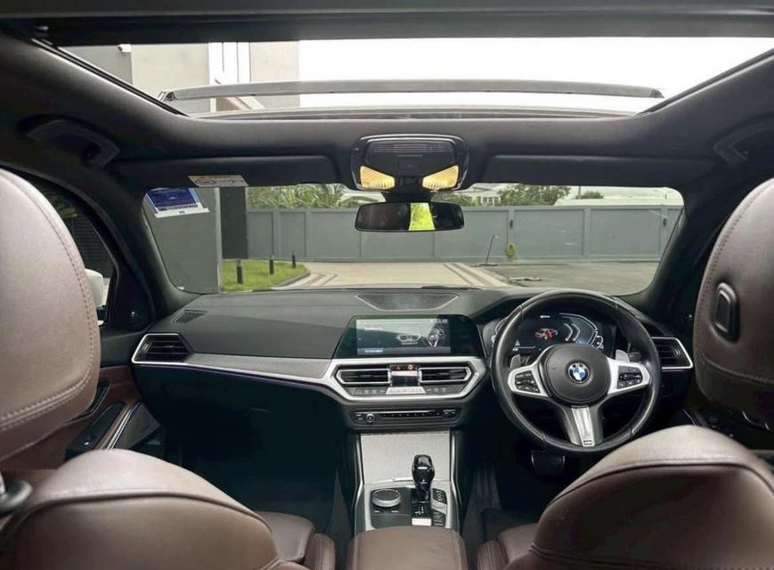 BMW 330e M Sport 2021 (G20) รูปที่ 4