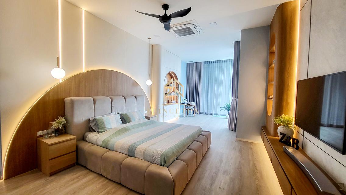 ขายด่วน! ราคาพิเศษ บ้านหรู 3 ชั้น สไตล์ Beyond Loft Vive Krungthep Kreetha 10