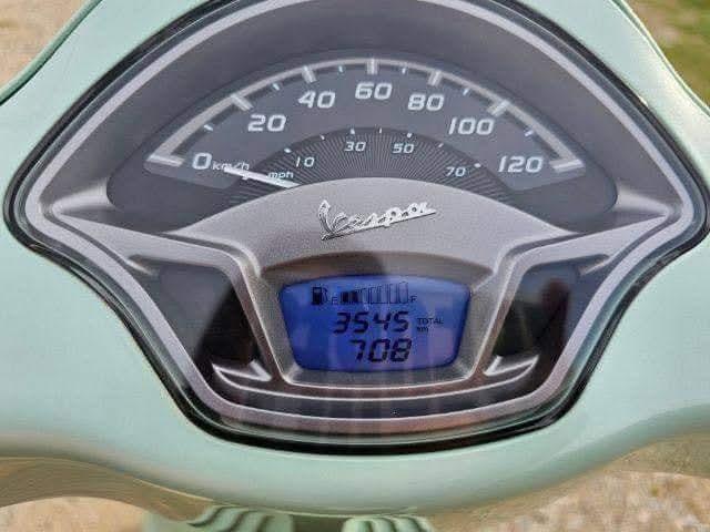 รีบขาย Vespa LX 2