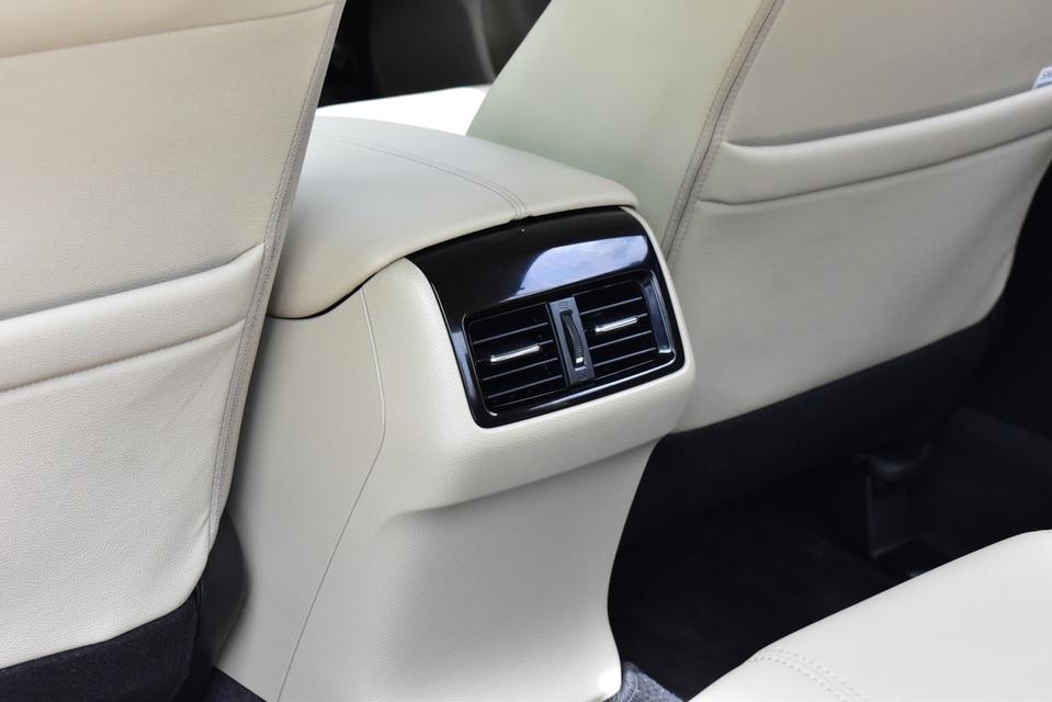 รหัสรถ PB8669 HONDA ACCOR 2.0 EL AUTO 2017 เบนซิน 9