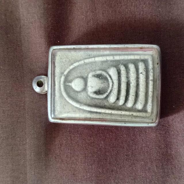 สมเด็จแพร5พันเนื้อสวย