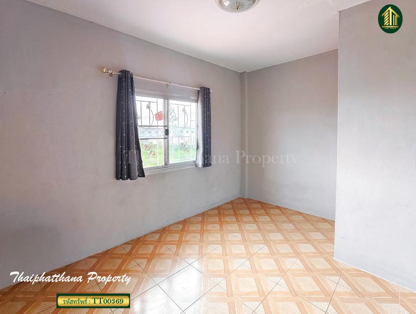 เค.ซี. คู่สร้าง วิลล่า  11