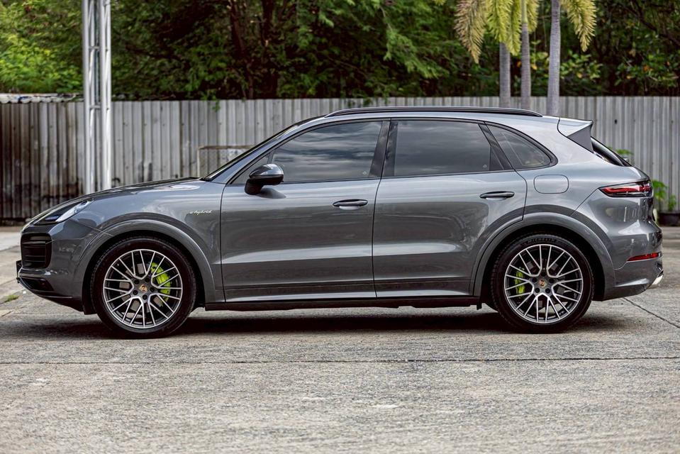 รหัสรถ PR2868 𝗣𝗼𝗿𝘀𝗰𝗵𝗲 𝗖𝗮𝘆𝗲𝗻𝗻𝗲 𝗘-𝗛𝘆𝗯𝗿𝗶𝗱 ปี 𝟮𝟬𝟮𝟬 รูปที่ 19