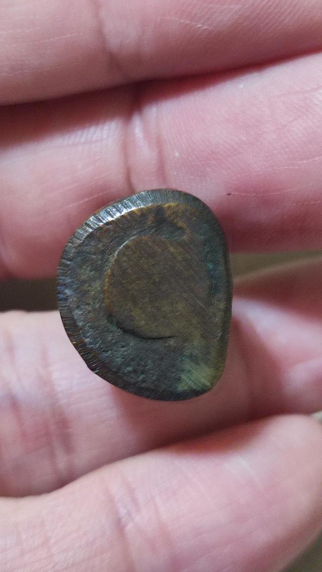 พระเครื่องเนื้อเก่า พระบ้าน