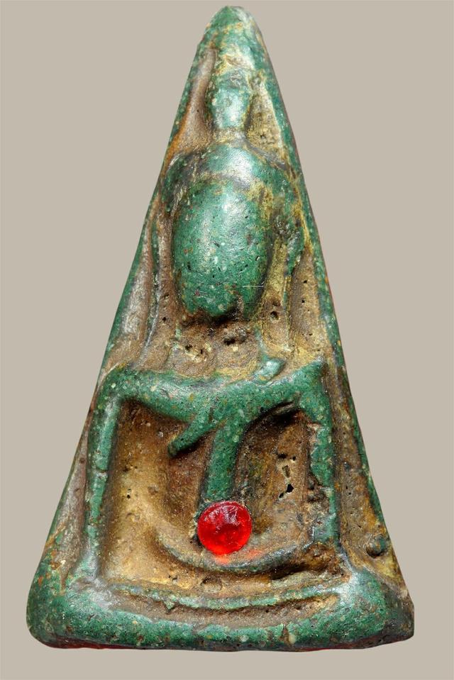 นางพญาเนื้อเขียว เปิดจ้า