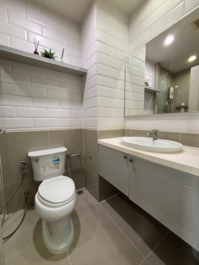 The Editor BTS Saphan Khwai 16