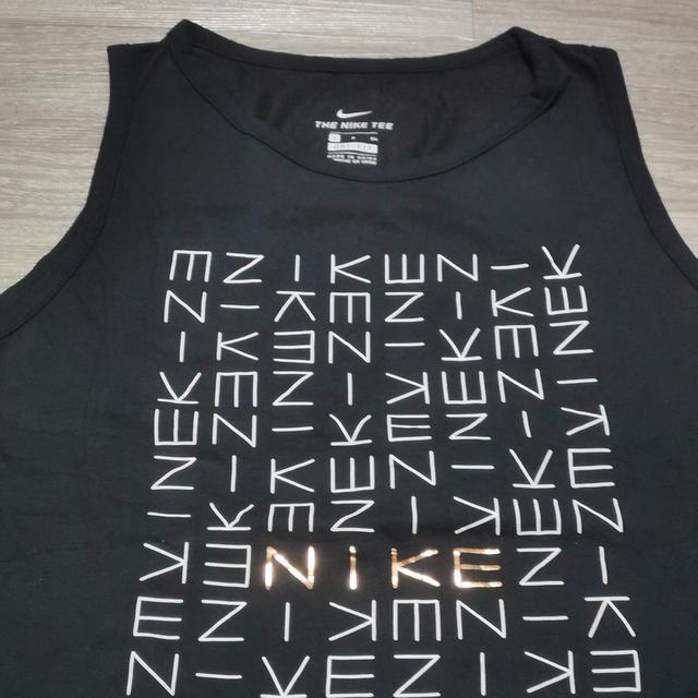 เสื้อกล้ามสายสปอร์ต🏃‍♀️ Nike Dri-Fit Tank Top รูปที่ 2