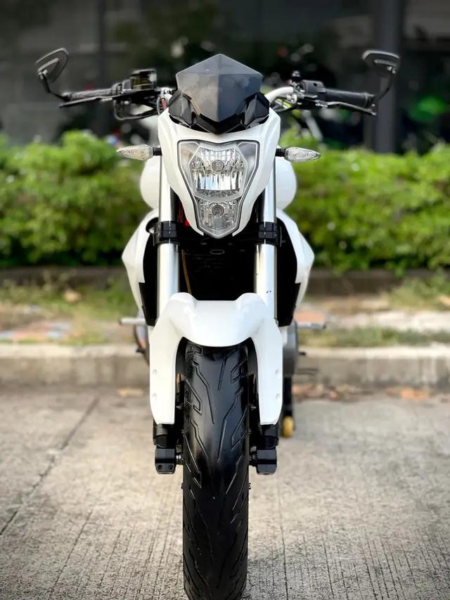 มอเตอร์ไซค์ราคาเบาๆ Benelli TNT 300 5