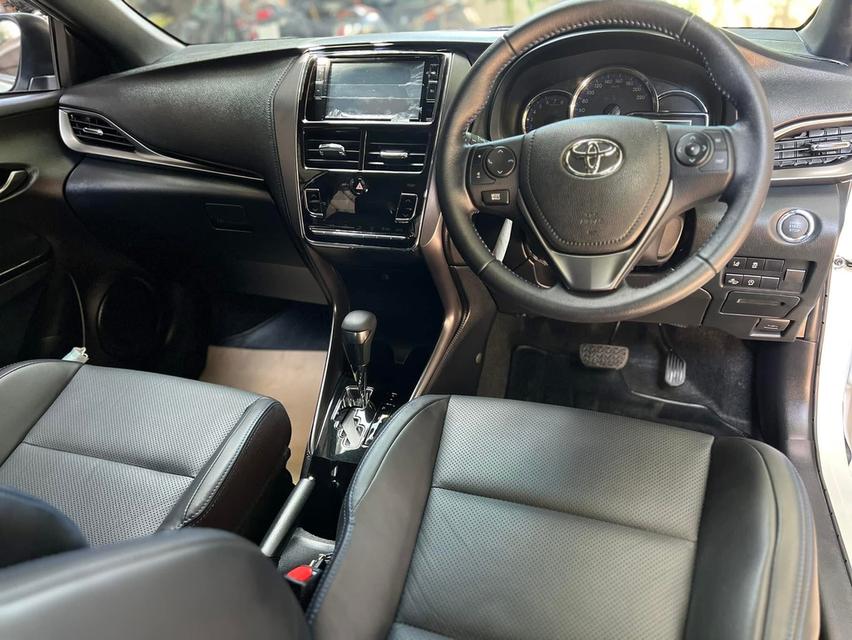 Toyota Yaris ปี 2021 ตัวท็อปสุดหลังคาดำ จังหวัด เชียงใหม่ 4