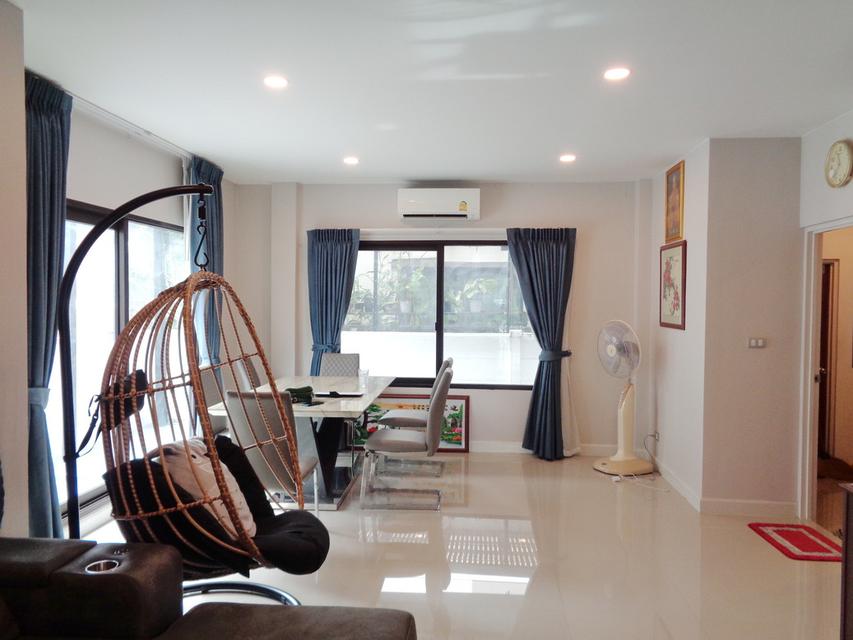 🚩 บ้านเดี่ยวหลังใหญ่ ใกล้ทางด่วน รามอินทรา-อาจณรงค์ ด่านจตุโชติ 9