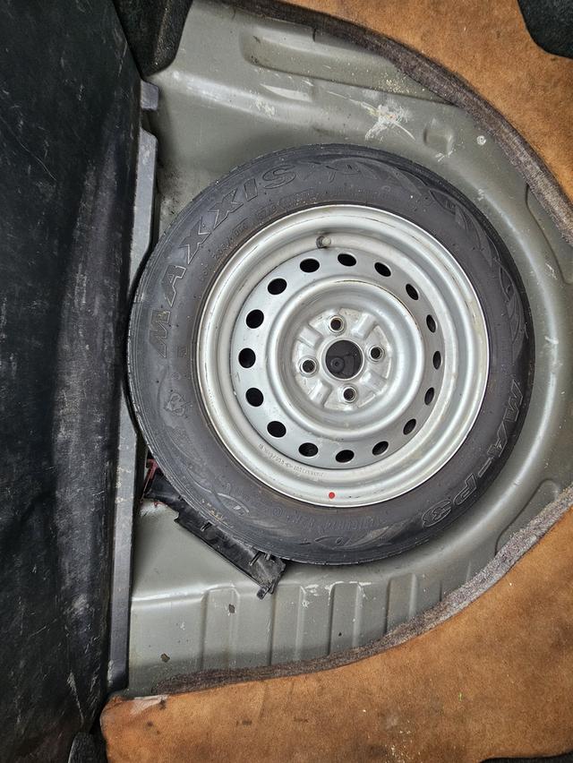 TOYOTA VIOS 1.5 MT ปี 2005 แท้ ไม่เคยแก๊ส เครื่องดี เกียร์ดี เข้าชิด แอร์เย็น กระจกไฟฟ้า สีไม่สวยทั้งคัน ช่วงล่างดี ขับขี่ได้ รูปที่ 18