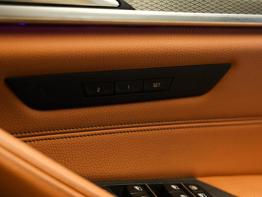 2020 BMW 520d 2.0 G30 (ปี 17-22) M Sport Sedan AT รูปที่ 15