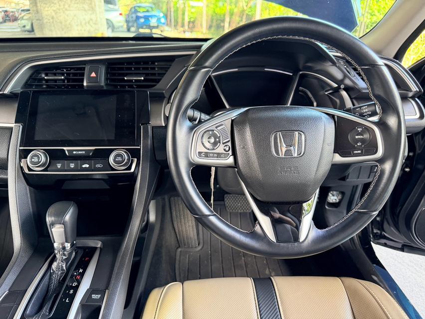 2018 Honda CIVIC 1.8 EL AT รถสวย 4ประตู ออปชั่นครบ รูปที่ 11