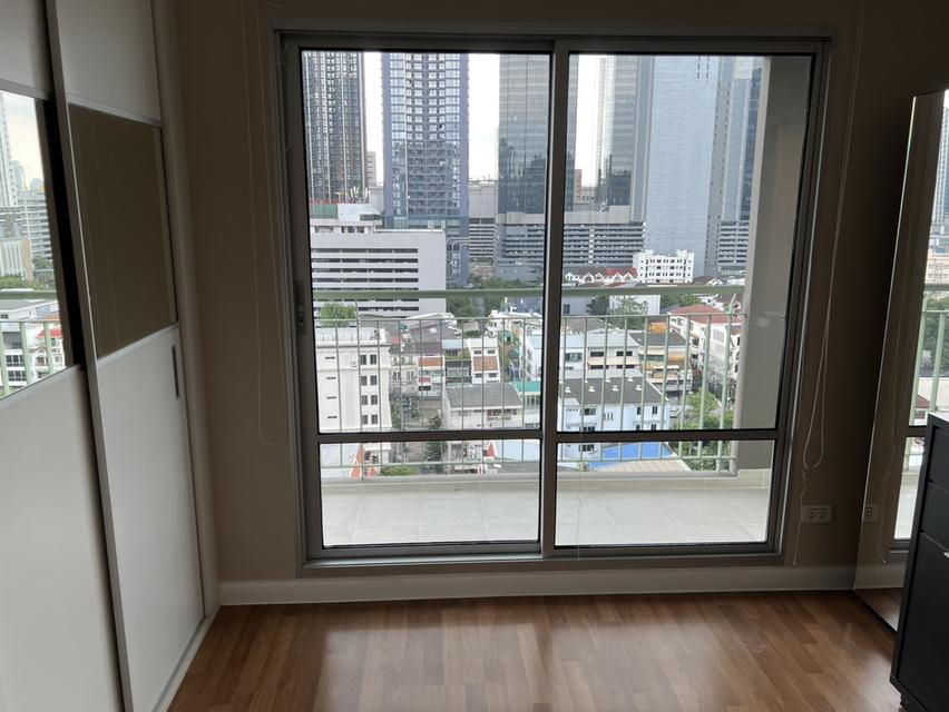 Condoลุมพินีเพลส พระราม9-รัชดา 11