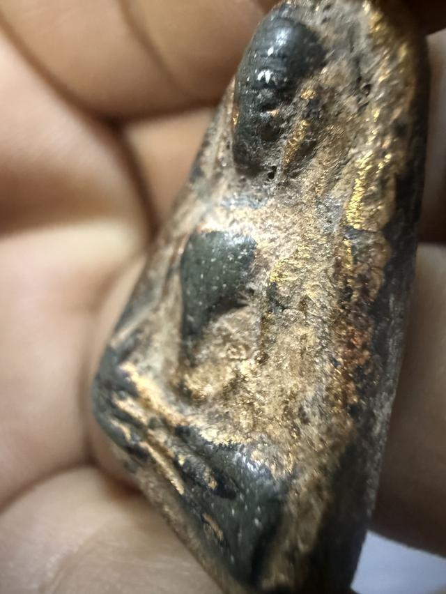 พระผงสุพรรณพิมพ์หน้าแก่ 8