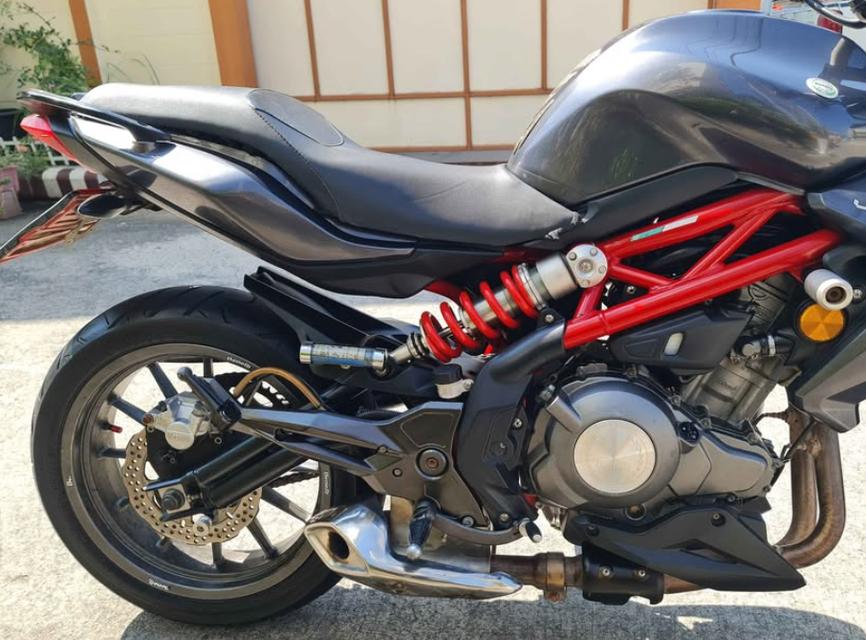 ขาย 2016 Benelli TNT 4