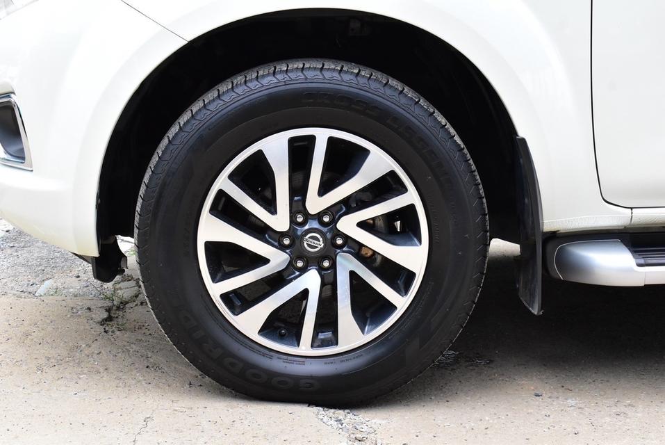 รหัสรถ PB5849 NISSAN NP300 NAVARA 2.5 V CARIBER 4x2 A/T 2020 19