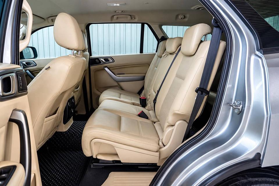 #FORD EVEREST, 2.2 TITANIUM ป2015 จดปี 2016 สีเทา โฉม ปี15-22 - รถมือเดียวป้ายแดง รูปที่ 12