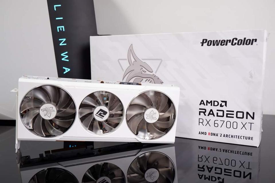 AMD RX 6700XT Spectral White Hellhound สภาพนางฟ้า 