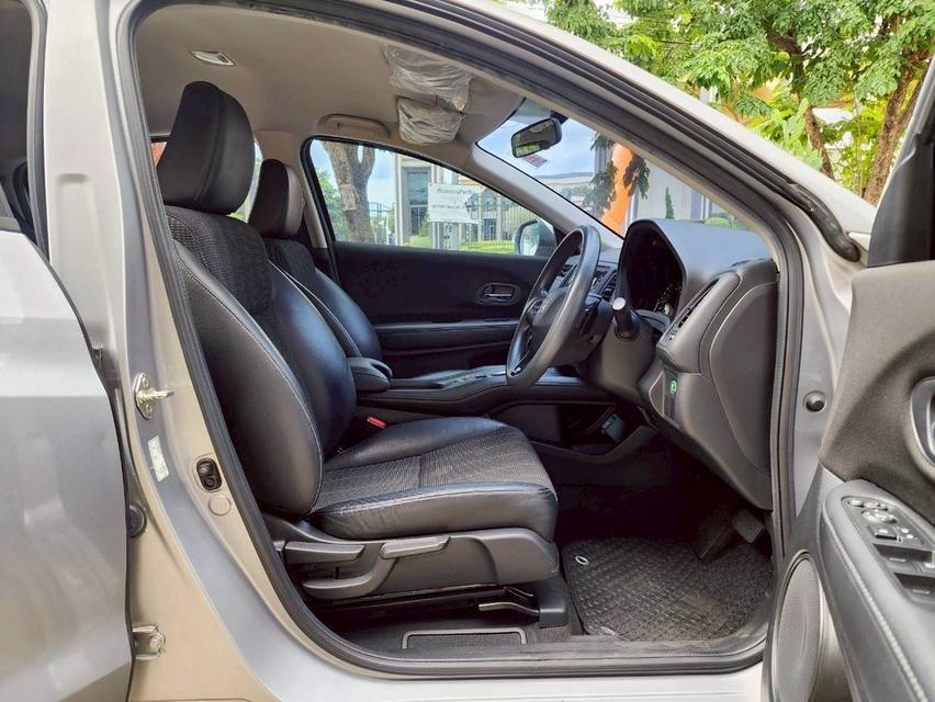 ขาย Honda HR-V 1.8S ปี17 14