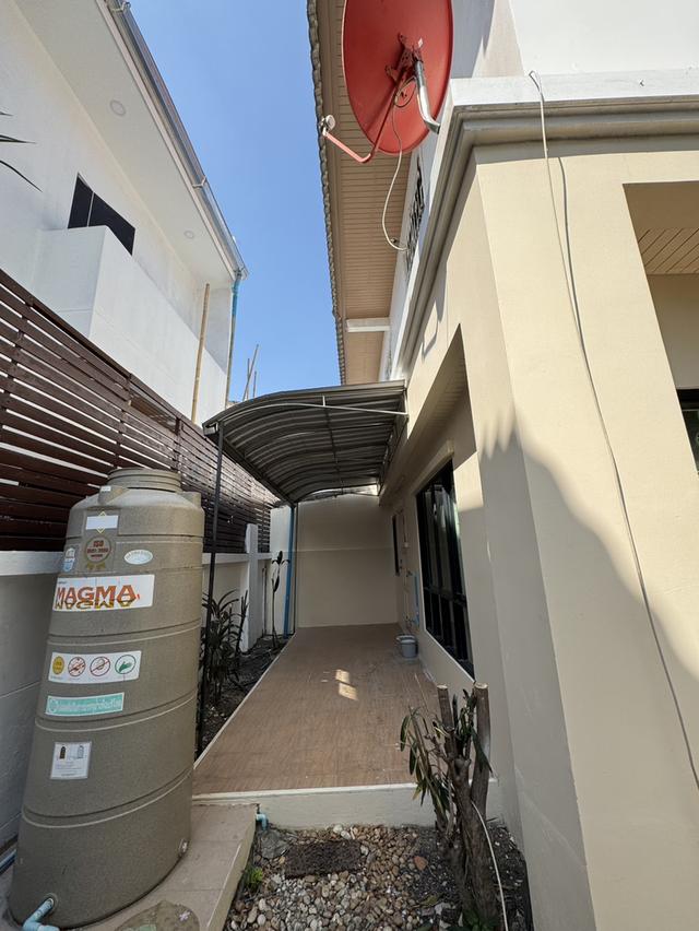 ให้เช่า บ้านทาวน์เฮาส์หลังมุม ไซส์ใหญ่ (36 ตร.วา) 3น3น หมู่บ้านลิฟวิ่ง พาร์ค พระราม5 บางศรีเมือง นนทบุรี 14