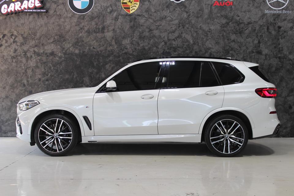 รหัสรถ JRS8875 📌BMW X5 xDrive30d ปี 2019 ตัว CBU 8
