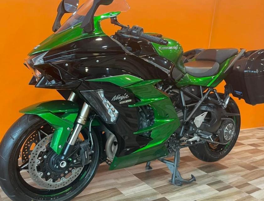 Kawasaki Ninja H2R สีเขียว 2