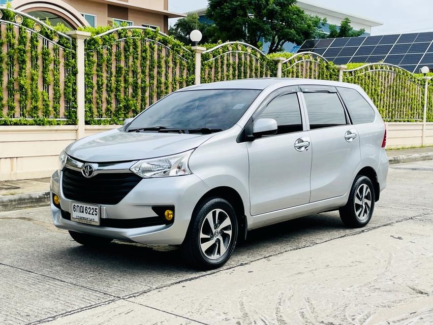 TOYOTA AVANZA 1.5 E (MNC) ปี 2017 เกียร์MANUAL สภาพนางฟ้า 1