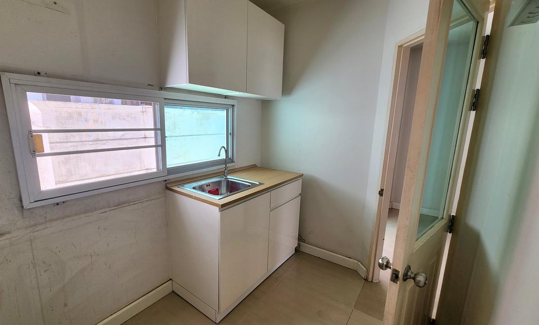 🏡 ให้เช่าทาวน์โฮม 3 ชั้น ย่านเกษตร–นวมินทร์ 24,000บาท/เดือน 🏡 Townhome for Rent – 3-Storey | Kaset–Nawamin, Bangkok area : 24,000 THB/month 5