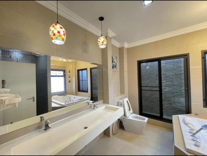 For Rent: Perfect Masterpiece Ratchaphruek. Land area 130 square wa, usable area 450 square meters. 20