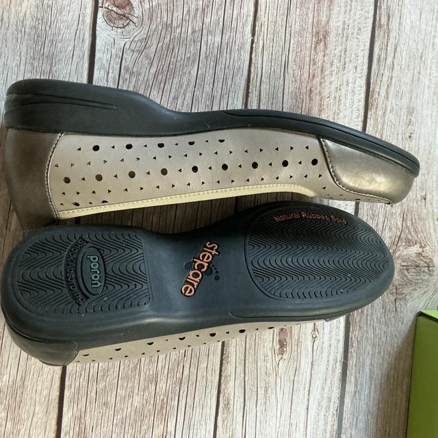 รองเท้าสุขภาพแบรนด์ aetrex รูปที่ 2