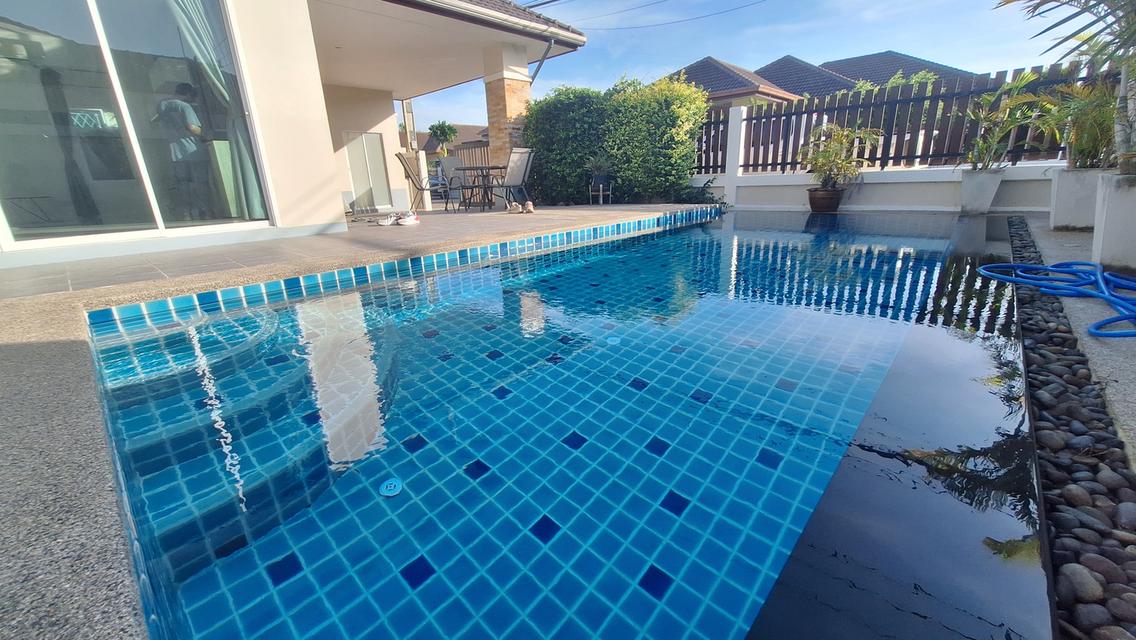 Pool villa for rent 3