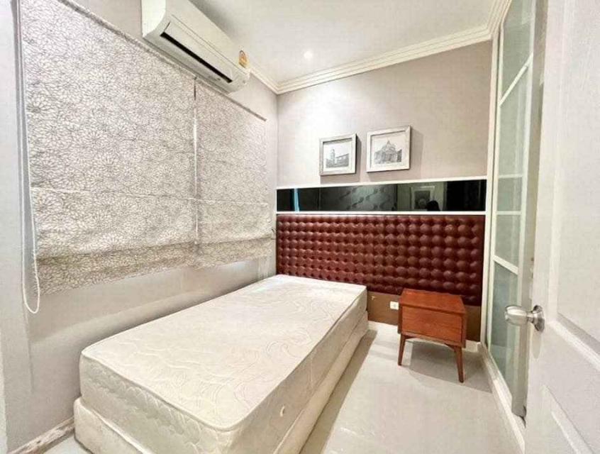 ให้เช่า ทาวน์เฮ้าส์ 2 ชั้น ตกแต่งสวย พร้อมอยู่ โกลเด้น ทาวน์ รามคำแหง – วงแหวน 6