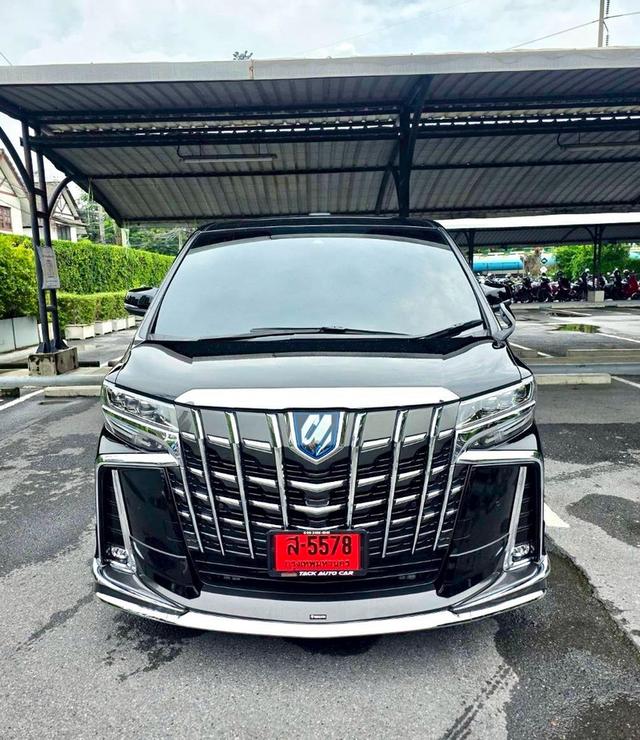Toyota ALPHARD SRC E-Four สีดำ ปี 2023 ไมล์ 23,000 กม.  2