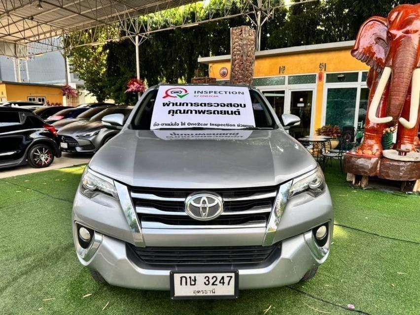 รถTOYOTA FORTUNER ตัวV 4WD  เครื่อง2.8 cc  เกียร์ AUTO ปี2018 (หมายเหตุ:คันนี้ขายไม่รับประกันเลขไมล์คะ) 