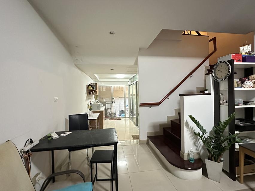 ขายทาวน์โฮม 3 ชั้น หมู่บ้านศุภาลัยวิลล์ ทำเลทอง ฝั่งตรงข้าม มข. ถือกระเป๋าเข้าอยู่ได้ทันที 2