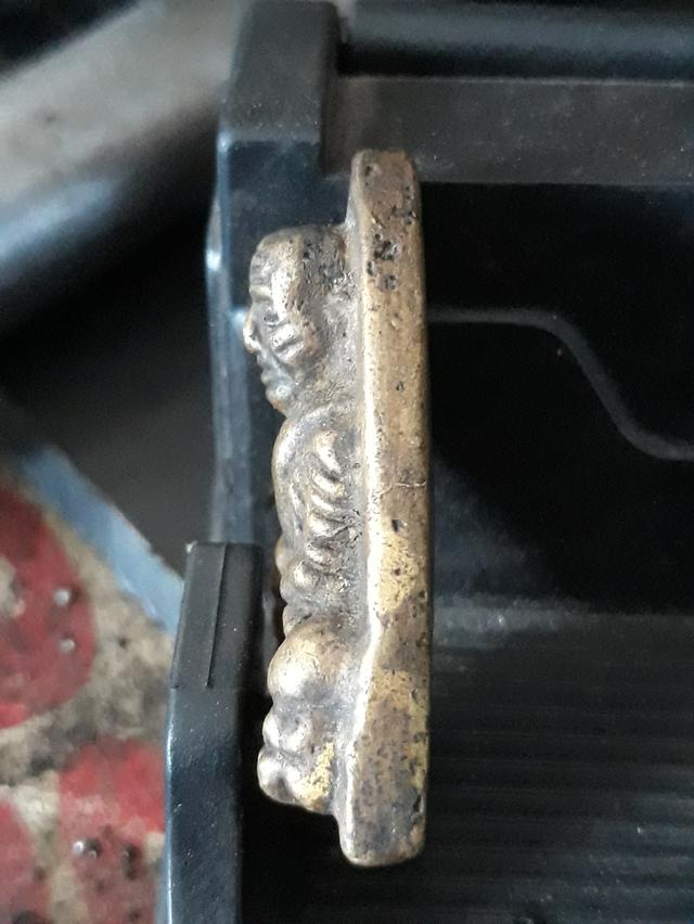 พระหลวงปู่ทวดหลังเตารีด 5