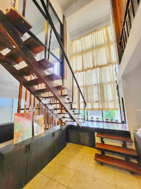 บ้านทรงไทย 242ตร.ม.62 ตร.วา. รับจดบริษัทได้ MRT สุทธิสาร 600 ม.ให้เช่าบ้านเดี่ยว 2 ชั้น ทำเป็น Airbnb ร.นานาชาติเดอะรีเจ 5